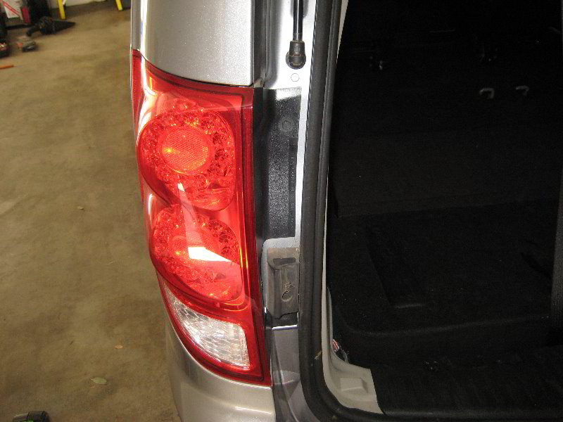 2008-2014-Dodge-Grand-Caravan-Reverse-Tail-Light-Bulbs-Replacement-Guide-002