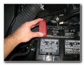 Toyota-Corolla-12V-Car-Battery-Replacement-Guide-016