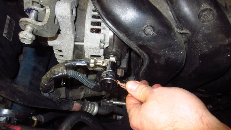2009-2013-Toyota-Corolla-Alternator-Replacement-Guide-024