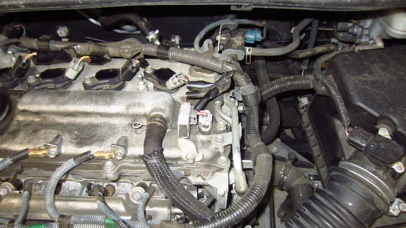 2009-2013-Toyota-Corolla-Camshaft-Position-Sensors-Replacement-Guide-005