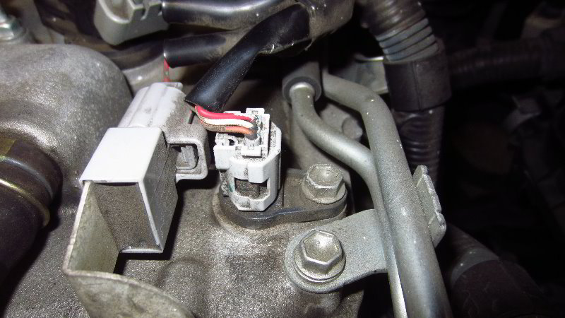 2009-2013-Toyota-Corolla-Camshaft-Position-Sensors-Replacement-Guide-006