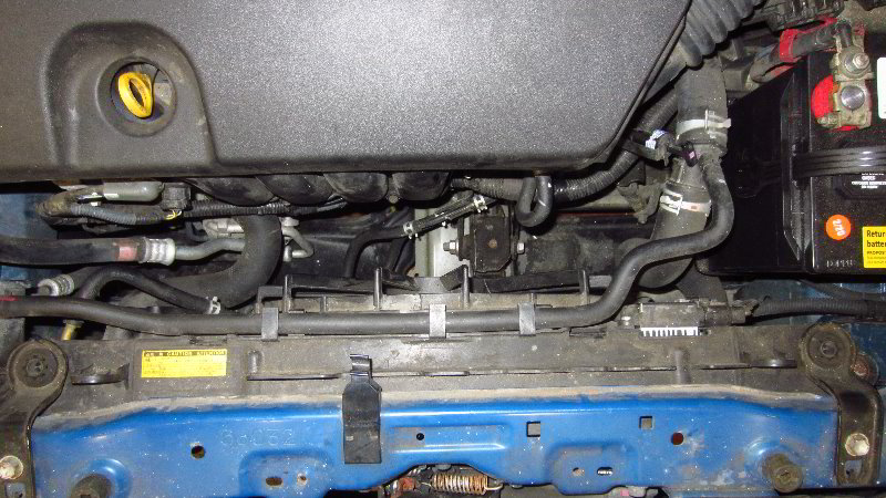 2009-2013-Toyota-Corolla-Coolant-Antifreeze-Change-Guide-002