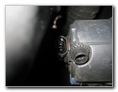 2009-2013-Toyota-Corolla-Fog-Light-Bulbs-Replacement-Guide-008