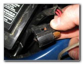 2009-2013-Toyota-Corolla-Headlight-Bulbs-Replacement-Guide-014