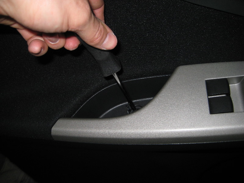 2009-2013-Toyota-Corolla-Interior-Door-Panel-Removal-Guide-041