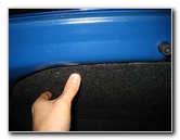 2009-2013-Toyota-Corolla-License-Plate-Light-Bulbs-Replacement-Guide-015