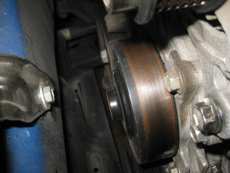 2009-2013-Toyota-Corolla-Serpentine-Accessory-Belt-Change-Guide-023