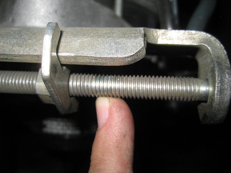 2009-2013-Toyota-Corolla-Serpentine-Accessory-Belt-Change-Guide-032