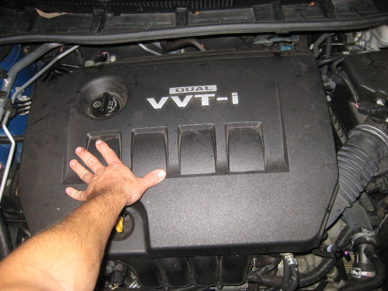 2009-2013-Toyota-Corolla-Serpentine-Accessory-Belt-Change-Guide-041