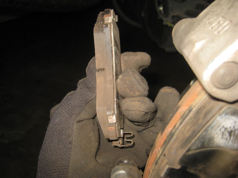 2010-2016-Toyota-4Runner-Rear-Disc-Brake-Pads-Replacement-Guide-023