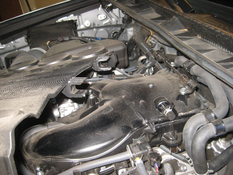 2010-2016-Toyota-4Runner-Serpentine-Belt-Replacement-Guide-003