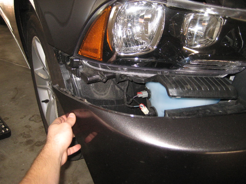 2011-2014-Dodge-Charger-Headlight-Bulbs-Replacement-Guide-033