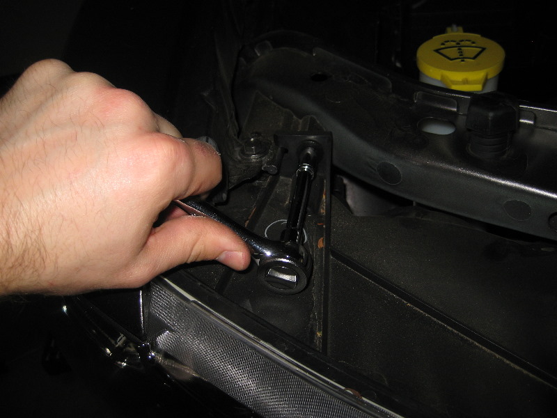 2011-2014-Dodge-Charger-Headlight-Bulbs-Replacement-Guide-040