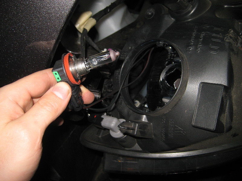 2011-2014-Dodge-Charger-Headlight-Bulbs-Replacement-Guide-049