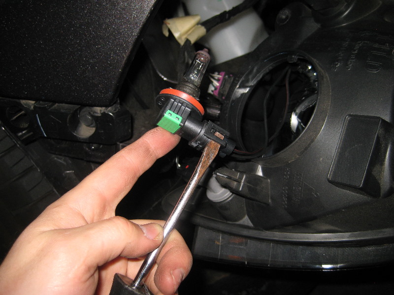 2011-2014-Dodge-Charger-Headlight-Bulbs-Replacement-Guide-050