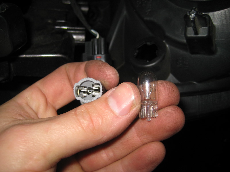 2011-2014-Dodge-Charger-Headlight-Bulbs-Replacement-Guide-075