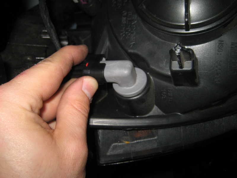 2011-2014-Dodge-Charger-Headlight-Bulbs-Replacement-Guide-076