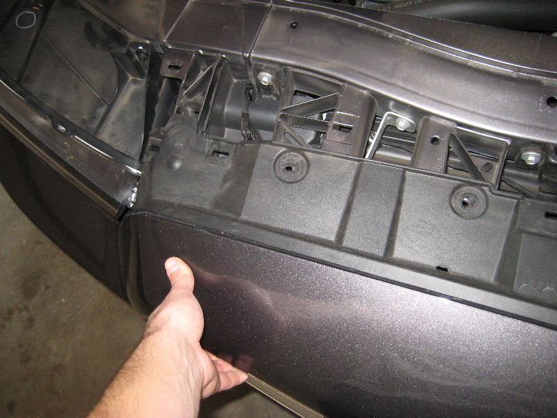 2011-2014-Dodge-Charger-Headlight-Bulbs-Replacement-Guide-084