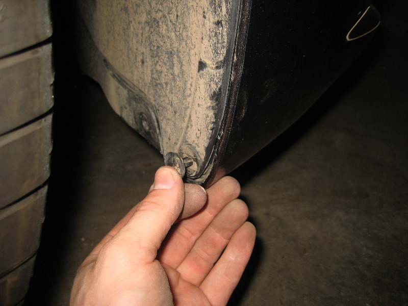 2011-2014-Dodge-Charger-Headlight-Bulbs-Replacement-Guide-090