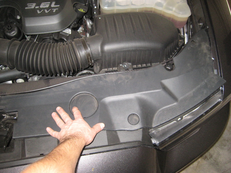 2011-2014-Dodge-Charger-Headlight-Bulbs-Replacement-Guide-102