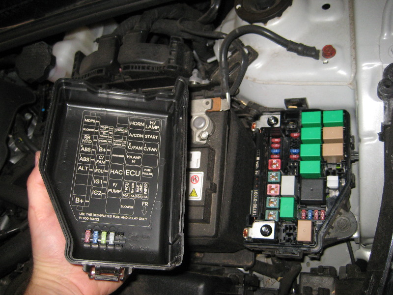 2011-2015-Hyundai-Accent-Electrical-Fuse-Replacement-Guide-004 2011 hyundai sonata headlight fuse location 