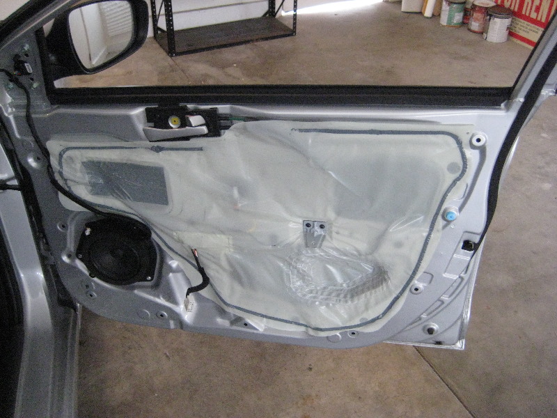 2011-2015-Hyundai-Accent-Interior-Door-Panel-Removal-Guide-021