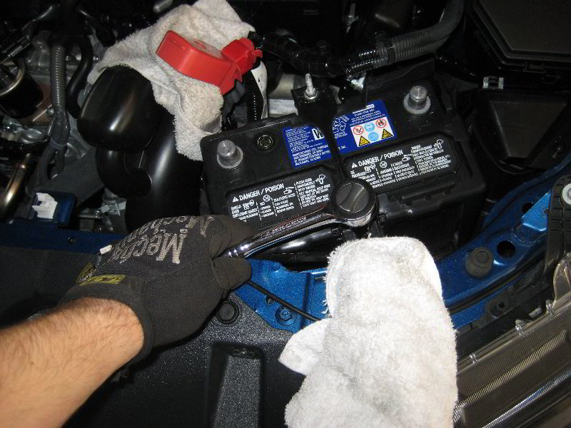 2012-2015-Honda-Civic-12V-Automotive-Battery-Replacement-Guide-026