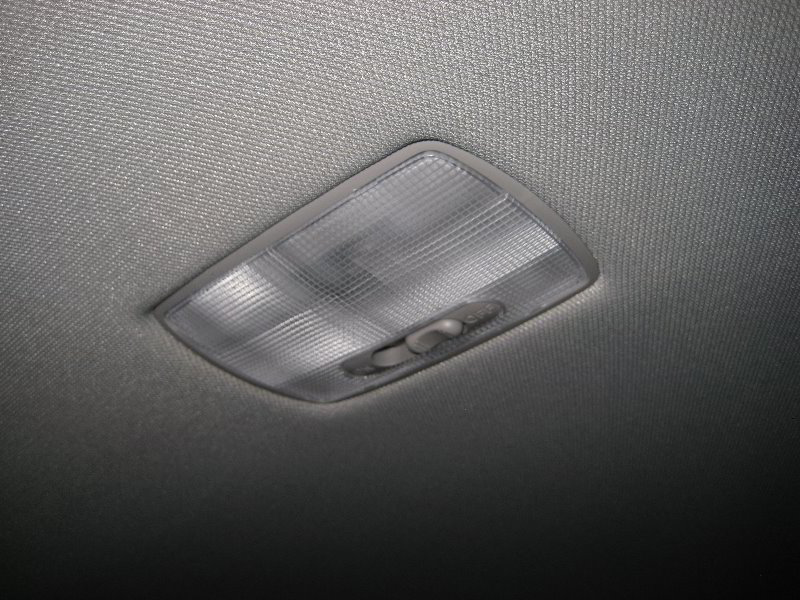 2012-2015-Honda-Civic-Dome-Light-Bulb-Replacement-Guide-014