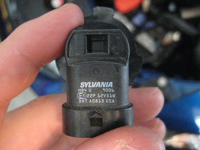 2012-2015-Honda-Civic-Headlight-Bulbs-Replacement-Guide-016