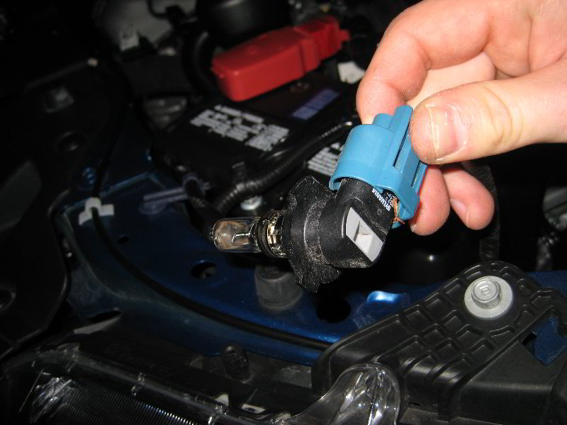 2012-2015-Honda-Civic-Headlight-Bulbs-Replacement-Guide-023