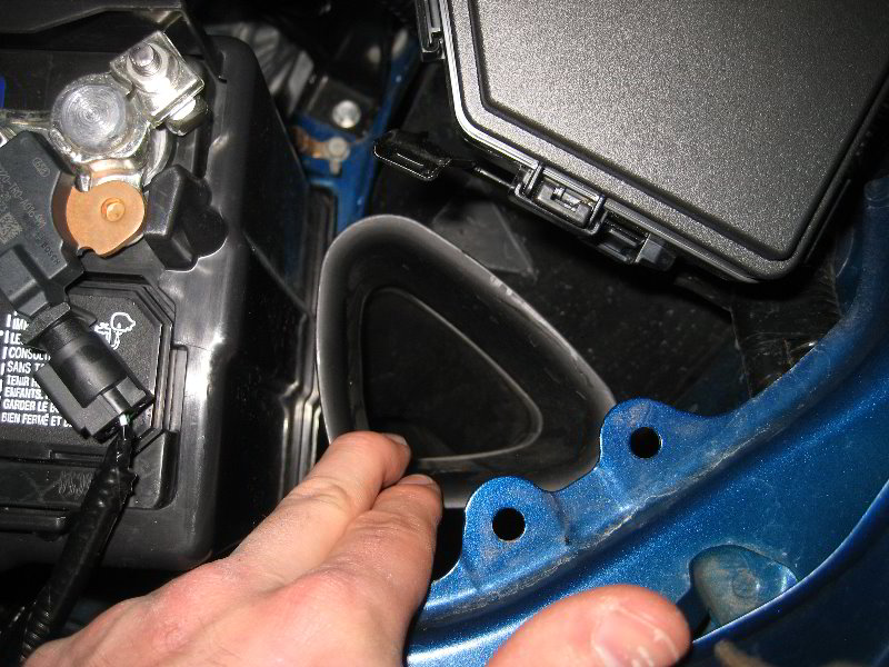 2012-2015-Honda-Civic-Headlight-Bulbs-Replacement-Guide-026