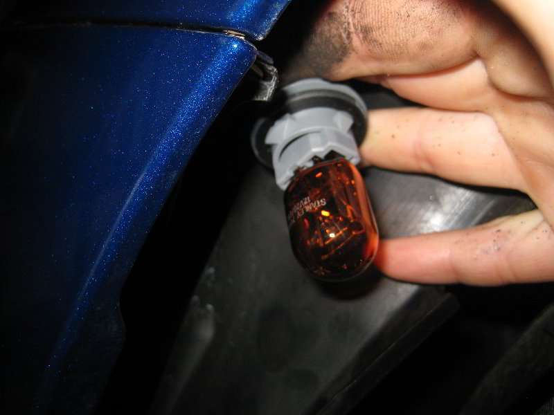 2012-2015-Honda-Civic-Headlight-Bulbs-Replacement-Guide-036