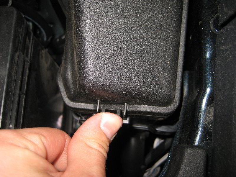 2012-2016-Toyota-Camry-Electrical-Fuse-Replacement-Guide-002