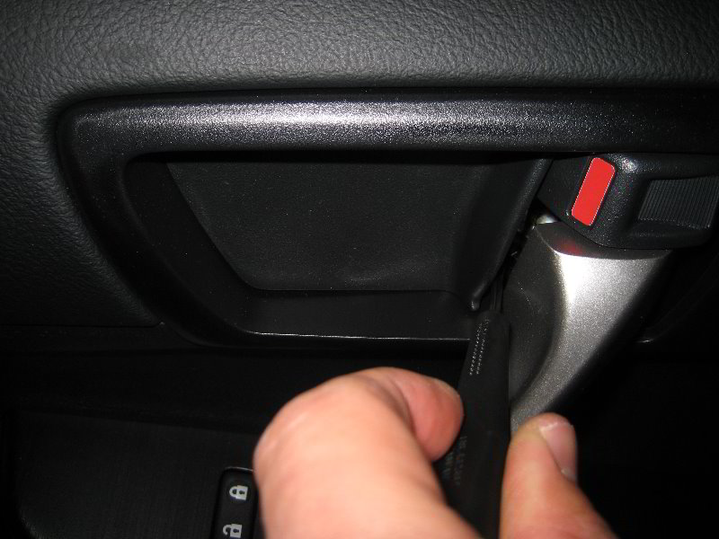 2012-2016-Toyota-Camry-Interior-Door-Panel-Removal-Guide-003