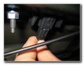 2012-2016-Toyota-Camry-License-Plate-Light-Bulbs-Replacement-Guide-017