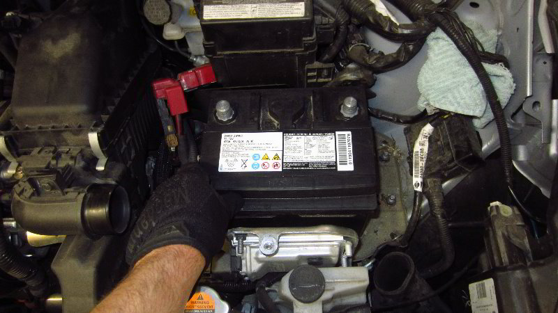 2012-2019-Nissan-Versa-12V-Automotive-Battery-Replacement-Guide-022