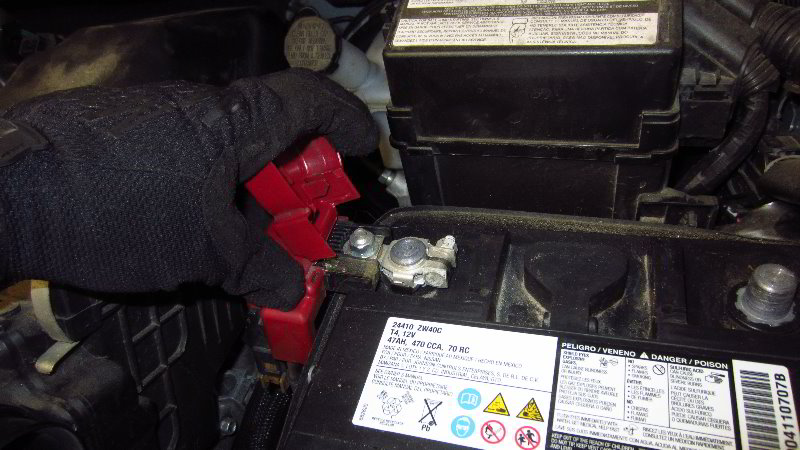 2012-2019-Nissan-Versa-12V-Automotive-Battery-Replacement-Guide-025