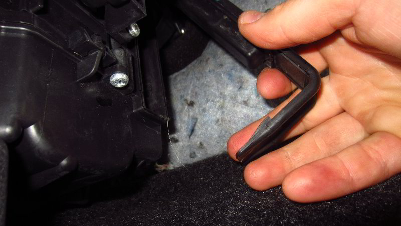 2012-2019-Nissan-Versa-Cabin-Air-Filter-Replacement-Guide-004