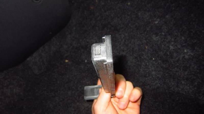 2012-2019-Nissan-Versa-Cabin-Air-Filter-Replacement-Guide-018