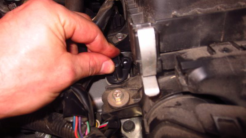 2012-2019-Nissan-Versa-Camshaft-Position-Sensors-Replacement-Guide-014