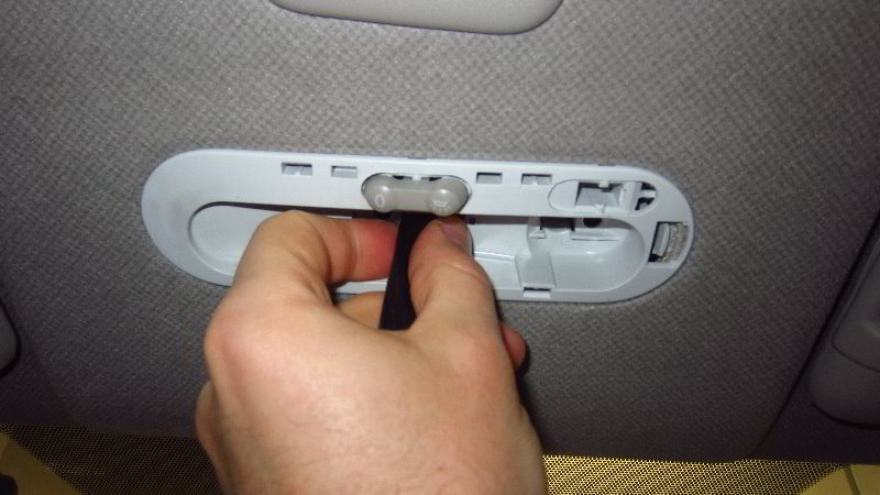 2012-2019-Nissan-Versa-Dome-Map-Light-Bulbs-Replacement-Guide-005