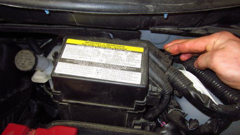 2012-2019-Nissan-Versa-Electrical-Fuse-Replacement-Guide-005