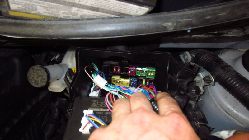 2012-2019-Nissan-Versa-Electrical-Fuse-Replacement-Guide-013