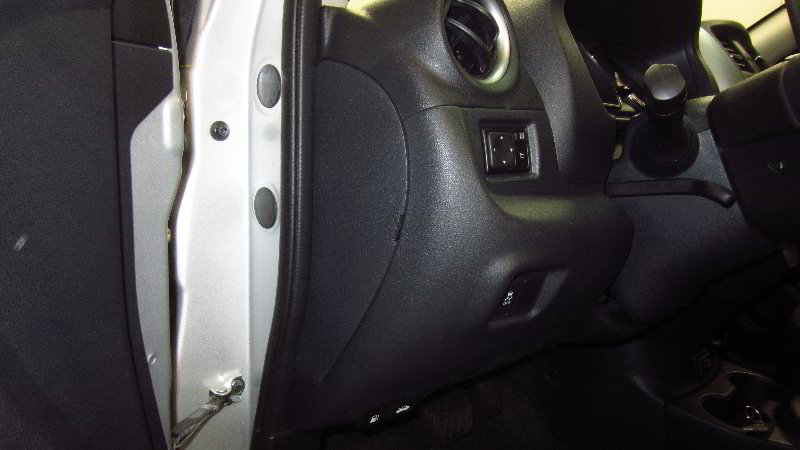 2012-2019-Nissan-Versa-Electrical-Fuse-Replacement-Guide-015
