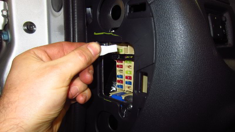 2012-2019-Nissan-Versa-Electrical-Fuse-Replacement-Guide-019