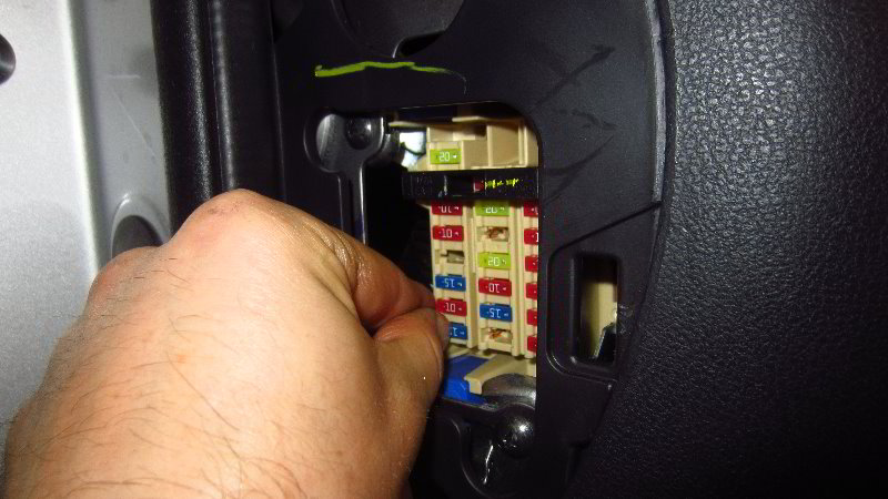2012-2019-Nissan-Versa-Electrical-Fuse-Replacement-Guide-024