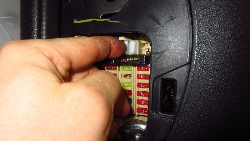 2012-2019-Nissan-Versa-Electrical-Fuse-Replacement-Guide-025