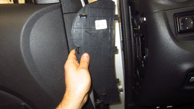 2012-2019-Nissan-Versa-Electrical-Fuse-Replacement-Guide-026