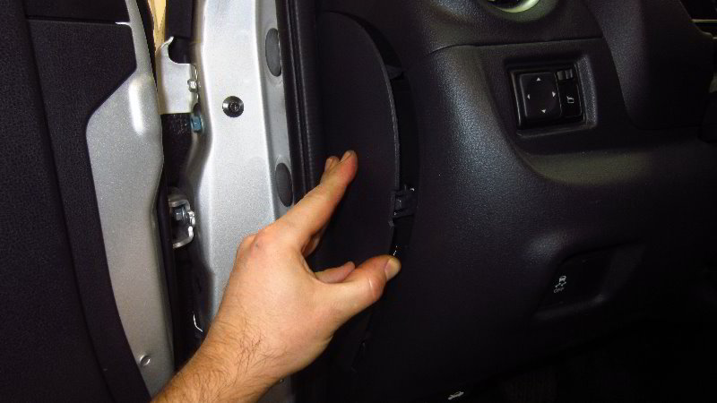 2012-2019-Nissan-Versa-Electrical-Fuse-Replacement-Guide-027