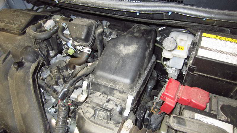 2012-2019-Nissan-Versa-Engine-Air-Filter-Replacement-Guide-015